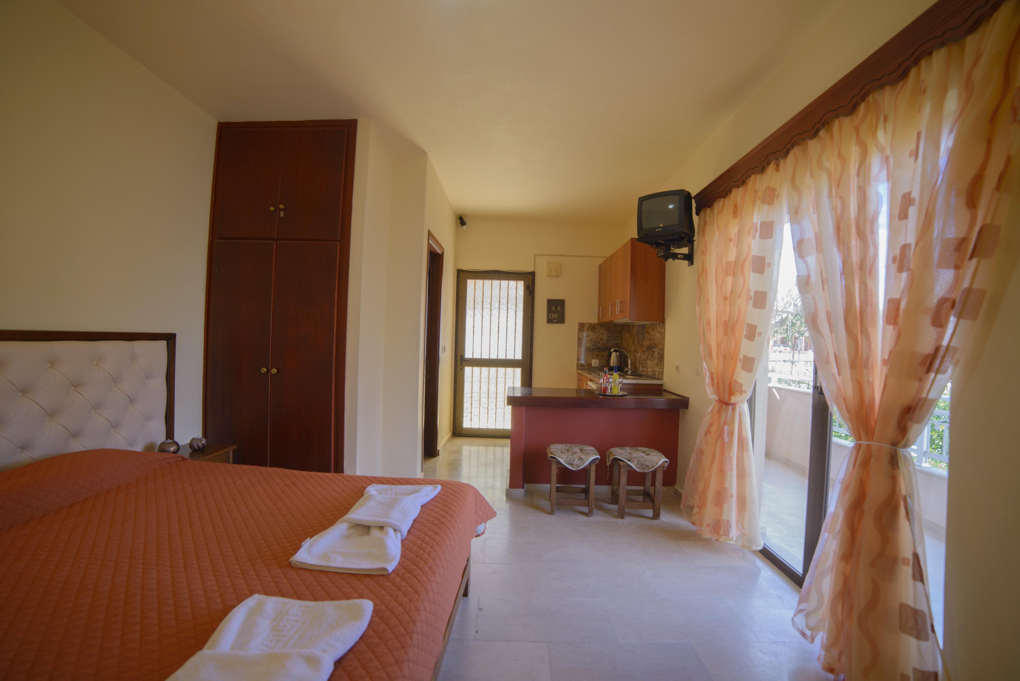 Toula'S Apartments Сідарі Екстер'єр фото